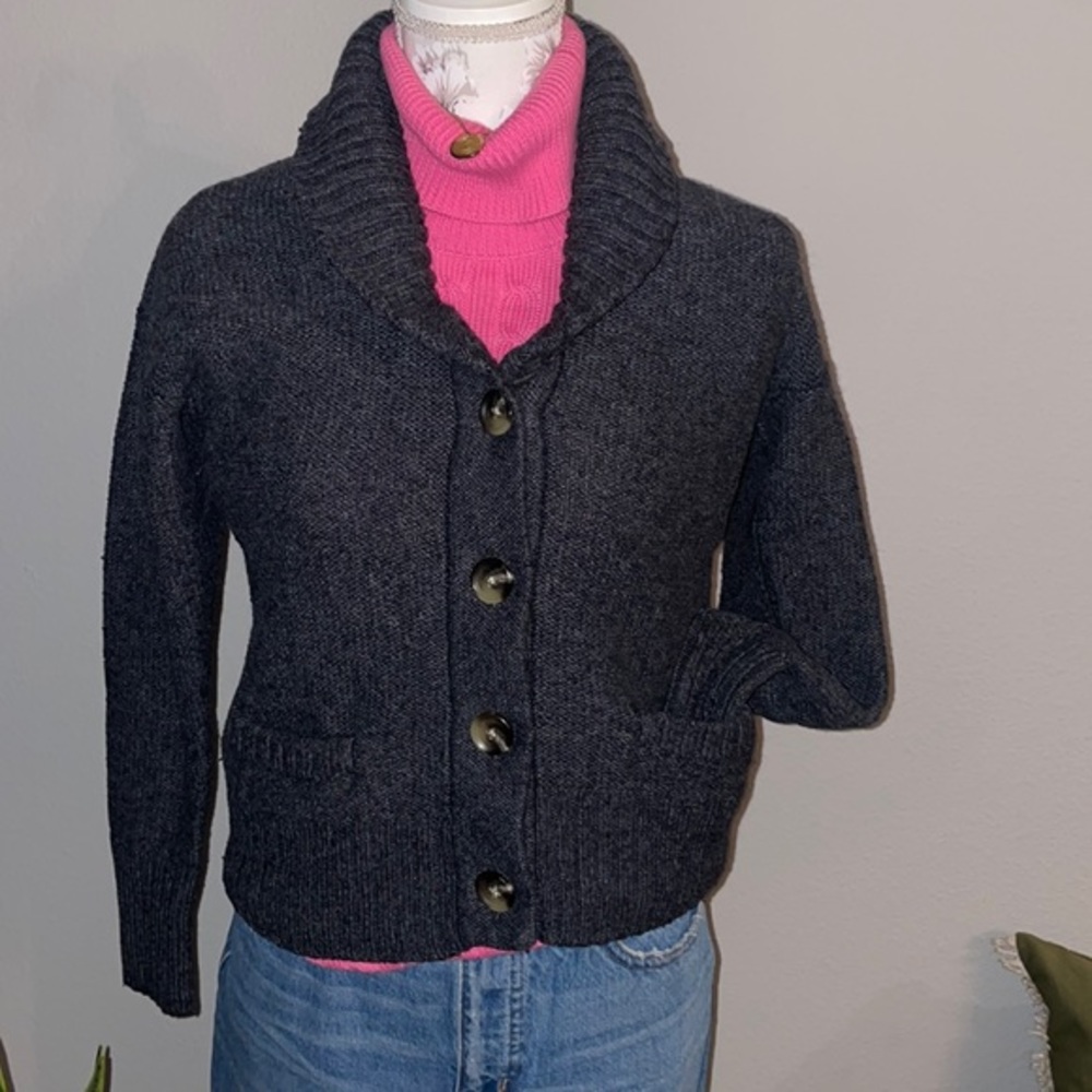 American eagle sweater jacket size L